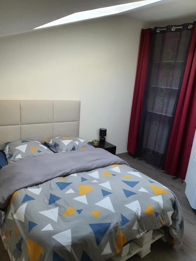 Le Cocon De Troyes Apartment Bagian luar foto
