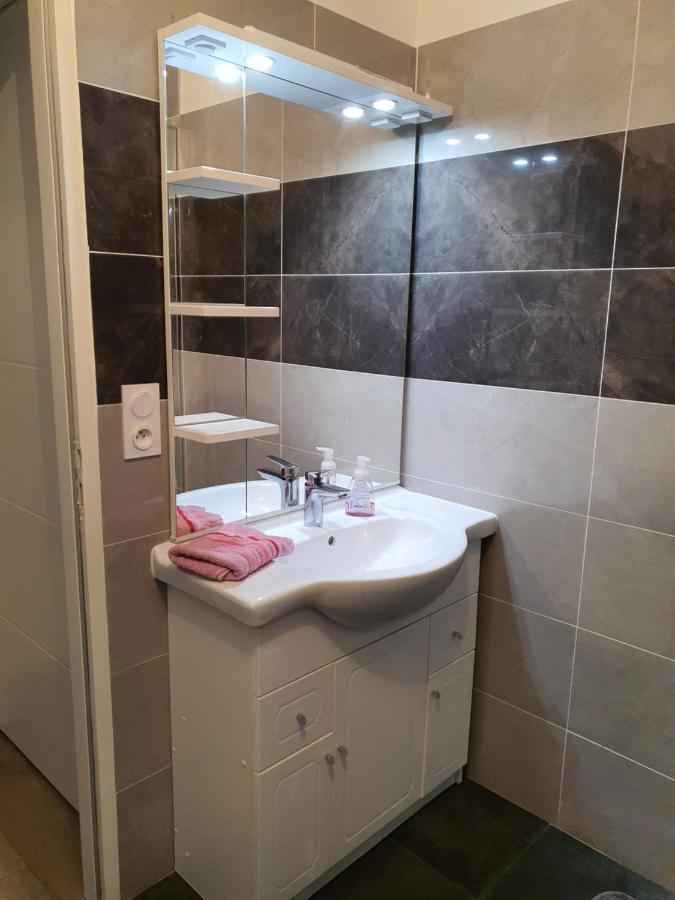 Le Cocon De Troyes Apartment Bagian luar foto